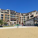 C - бийч с * オブゾー