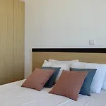 C - бийч с * オブゾー