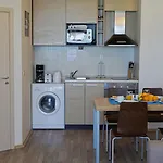 アパート C - бийч с オブゾー