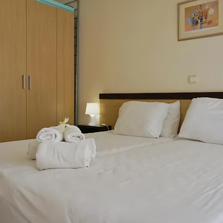 C - бийч с Апартамент Обзор