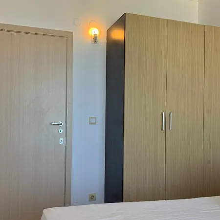 C - бийч с Daire Obzor