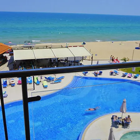 C - бийч с Daire *