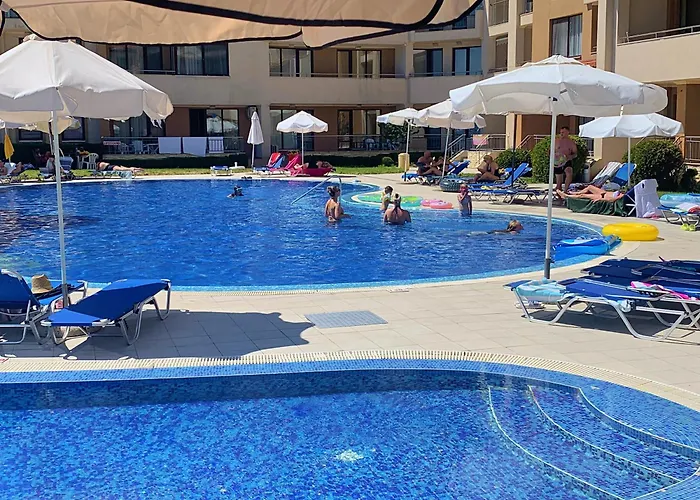 C - бийч с Obzor