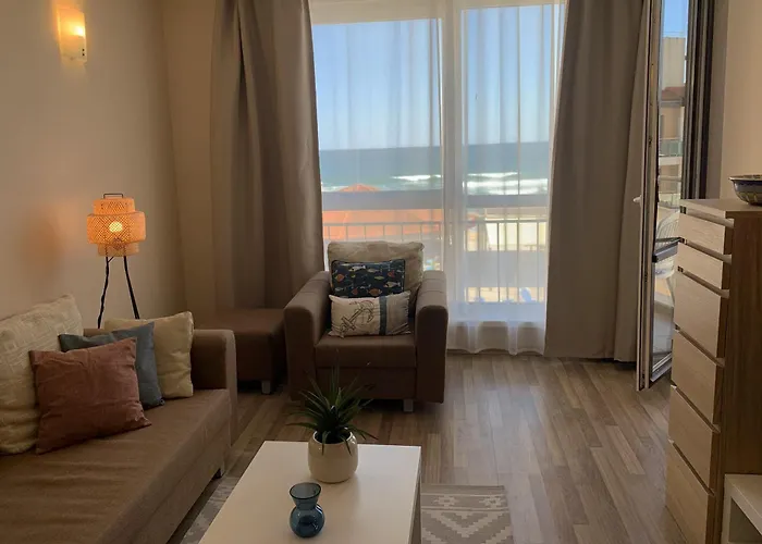 דירה C - бийч с *