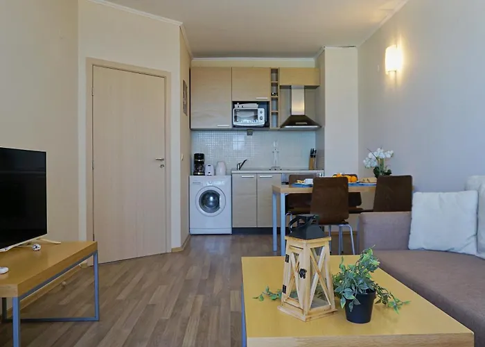 דירה C - бийч с *